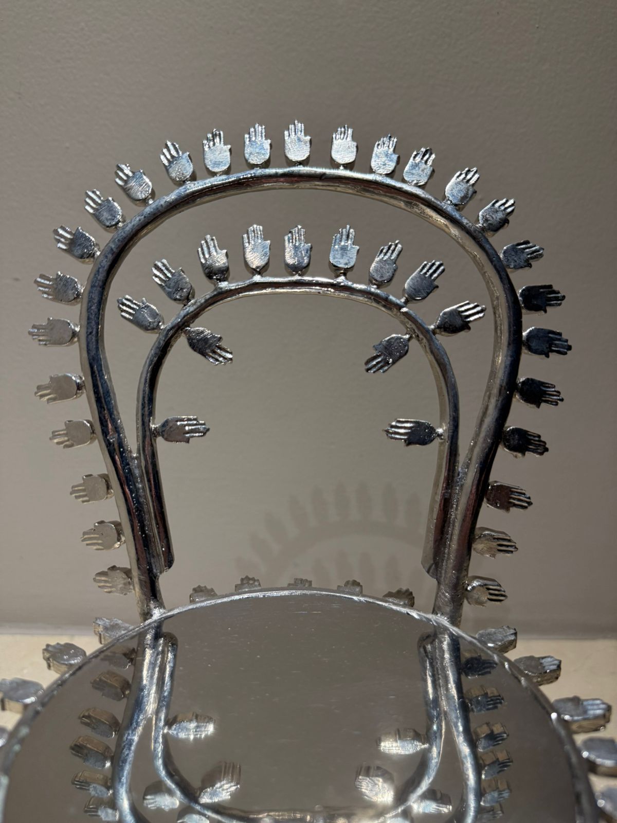 Pedro Friedeberg, Silla Ciempies, Bronce